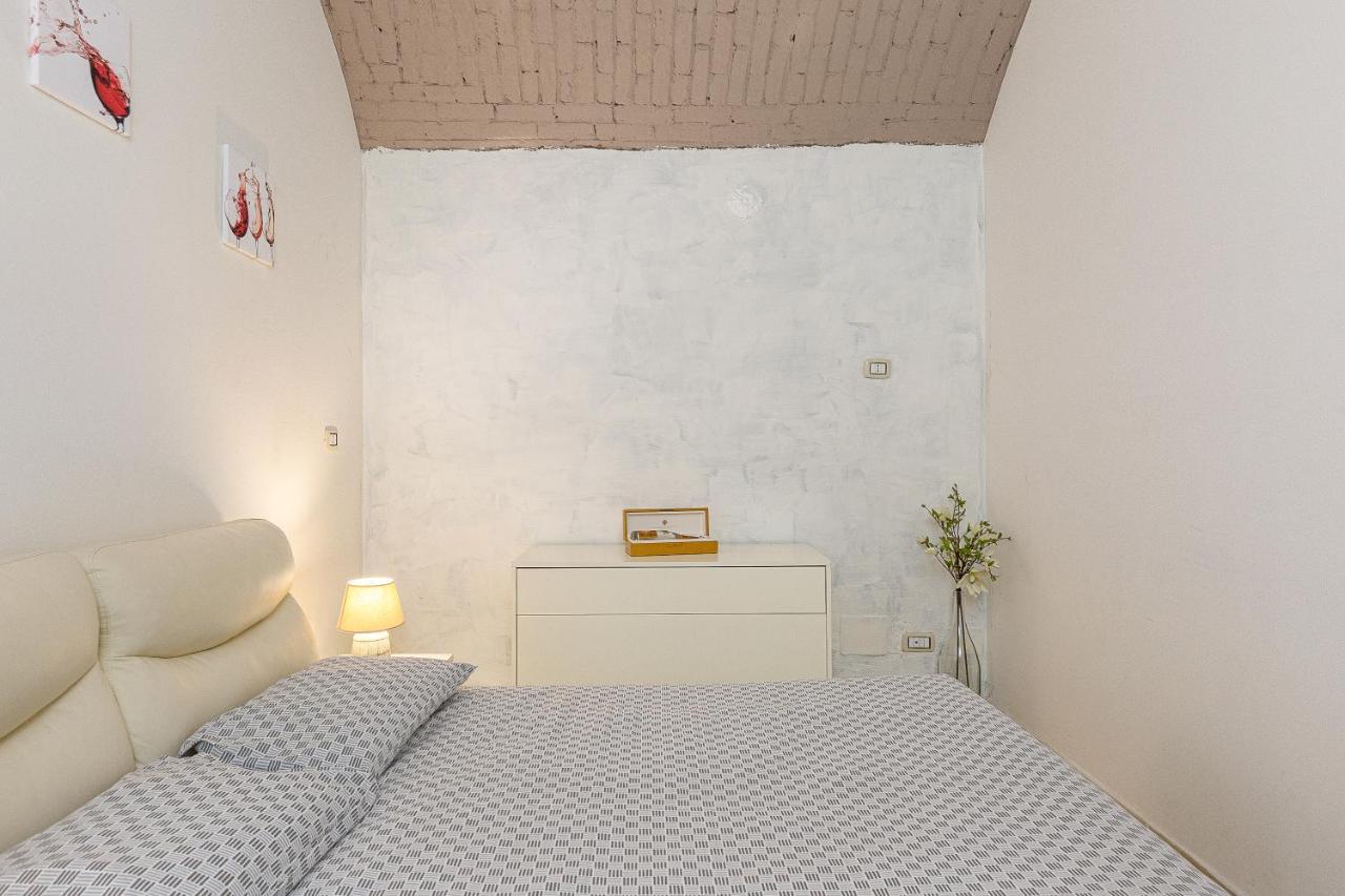 La Cantinetta Di Milano - The Wine Cave In Milan, Huge 110Sqm Apartment Next To Central Station Екстер'єр фото